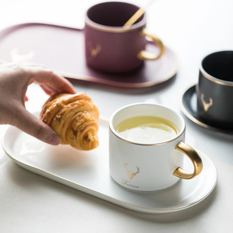 European Luxurious Gold Rim Ceramics Coffee Cups And Saucers Spoon Sets With Gift Box Tea Soy Milk Breakfast Mugs Dessert Plate