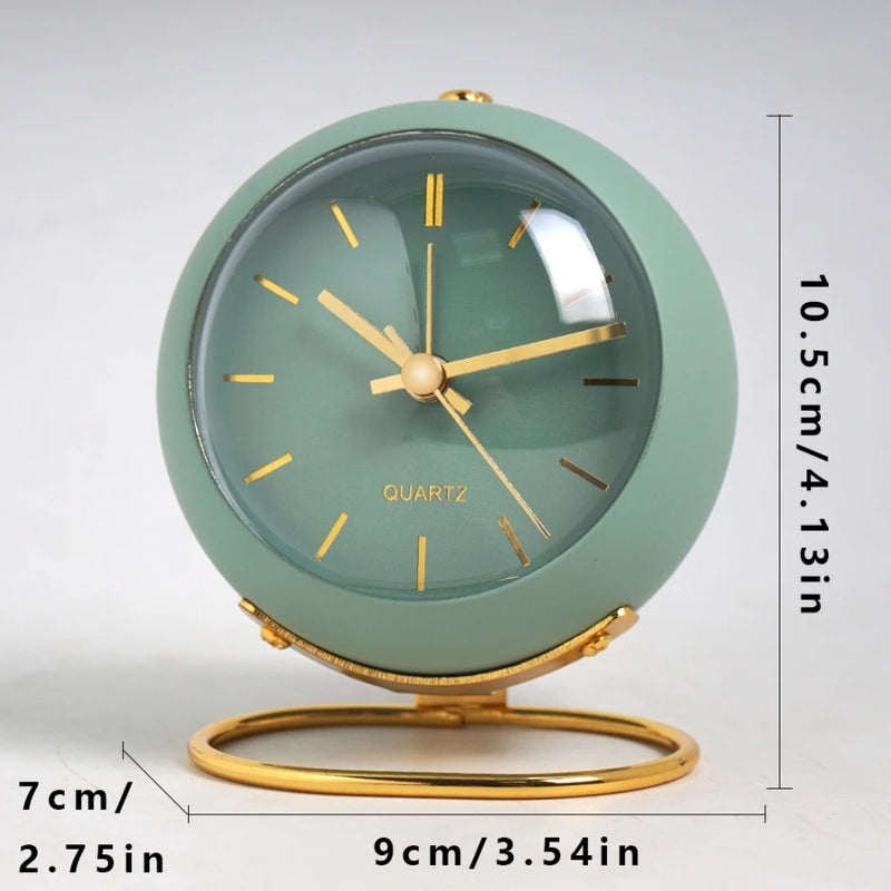 Nordic Creative Electronic Desk Clock, Minimalist Children's Alarm Clock, New Desktop Bedside Student Silent Luminous Pointer