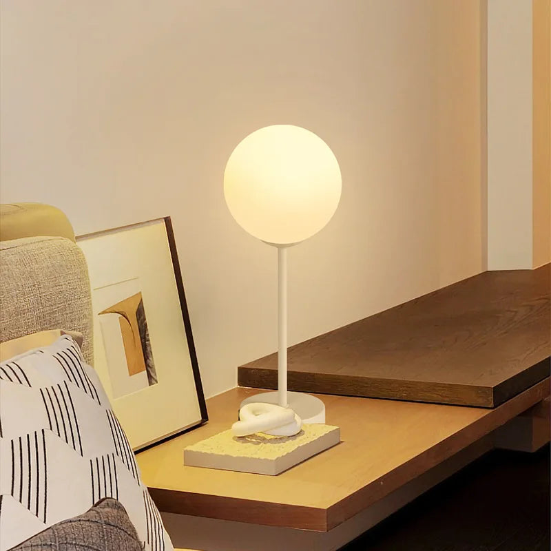 LED Creative Retro Desk Lamp Bedroom USB Wireless Charging Desk Lamp Nordic Bedside Night Light Atmosphere Bar Desk Lamp