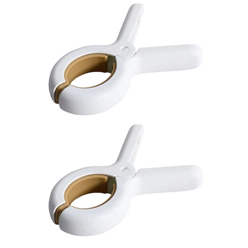 2/4pcs Plastic Clothes Pins with Strong Anti-Rust Springs Heavy Duty Beach Towel Clips Laundry Clothespins to Keep Your Towel